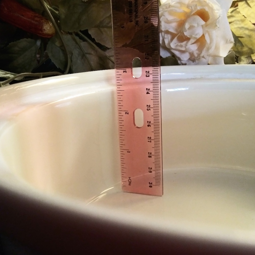 Pristine Retro Mid-century Casserole/Serving Dish - Picture 5 of 7